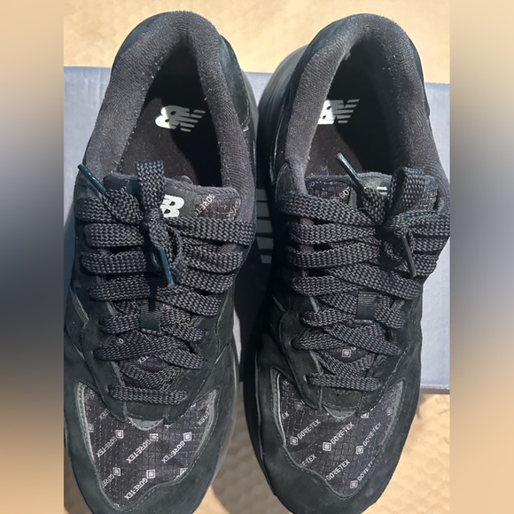 New balance M5740GTP Gore-Tex size 11 - Picture 8 of 11